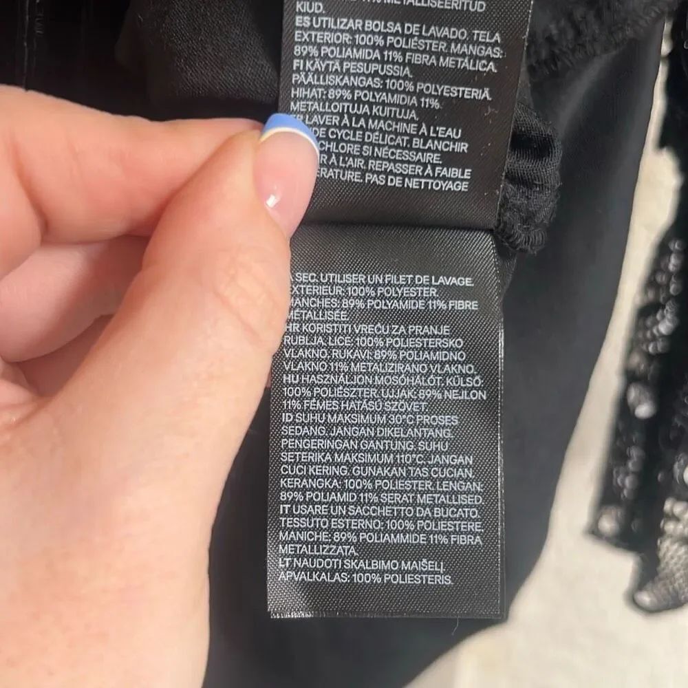 ✨VAMPIRE'S WIFE x H&M VELVET MINI BLACK SZ LARGE DRESS✨ - Picture 16 of 16